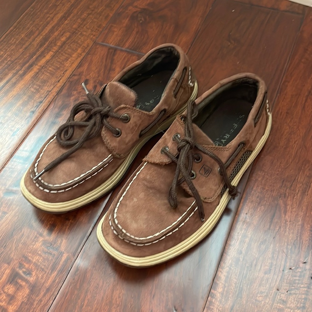 Sperry Boys Boat shoes- size 3